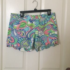 Lilly Pulitzer scalloped shorts