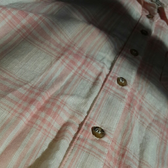 Pink Button-Down Long-Sleeved Top - Picture 3 of 4