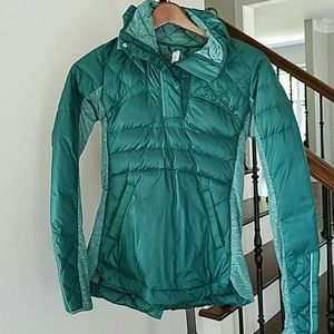 NWOT lululemon pullover jacket sz4 down for a run