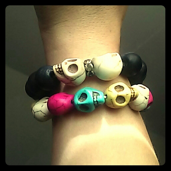 Skull bracelet