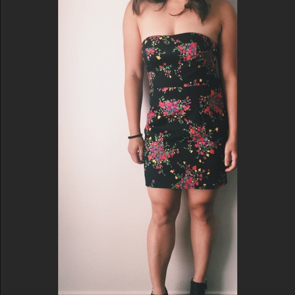 Free People Strapless Floral Dress - size 0 - Picture 2 of 3