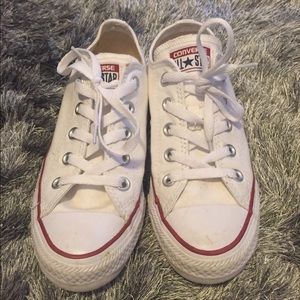 White low top converse size 6