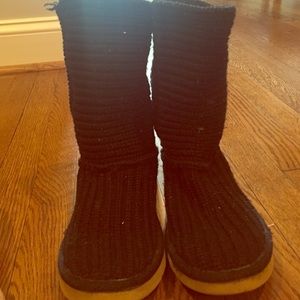 Knit black UGG