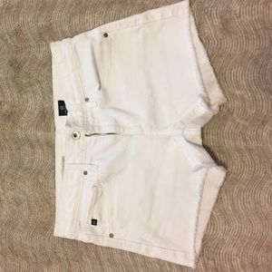 AG Pixie Cut-Off Short 26R