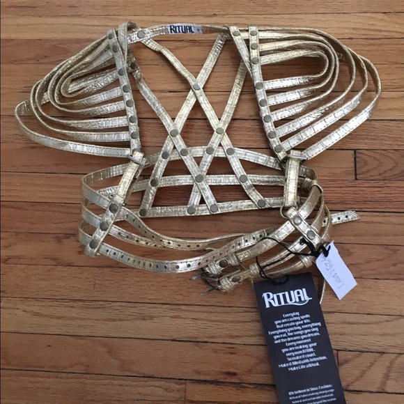 Ritual clothing Breathe Harness