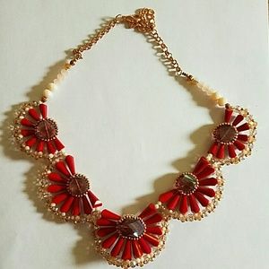 Statement necklace!
