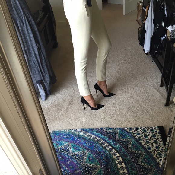 Vince light yellow ankle length jeans - Picture 3 of 3