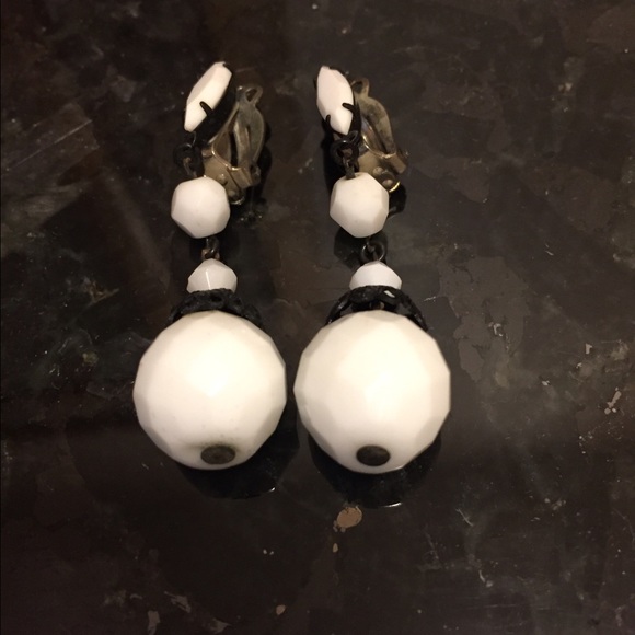 Vintage Clip On Earrings