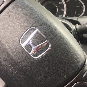 Meet your Posher, Kelli