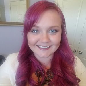 Meet your Posher, Alyssa