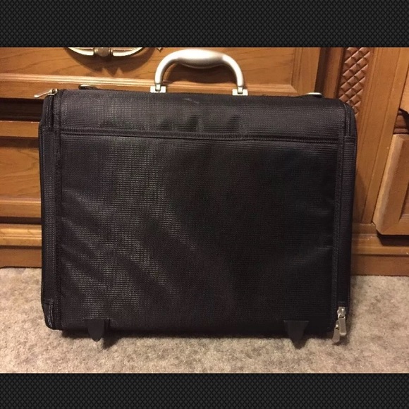 Computer brief case - Picture 2 of 3