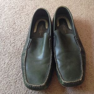 Kenneth Cole New York with silver Technology