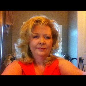 Meet your Posher, Anne