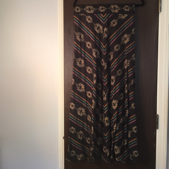 Missimo Aztec Print Maxi Skirt