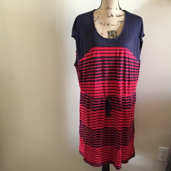 🚫SOLD!!! Old Navy Dress