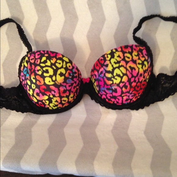 Victoria secret bra