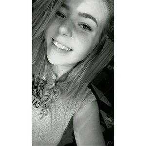 Meet your Posher, Bailey