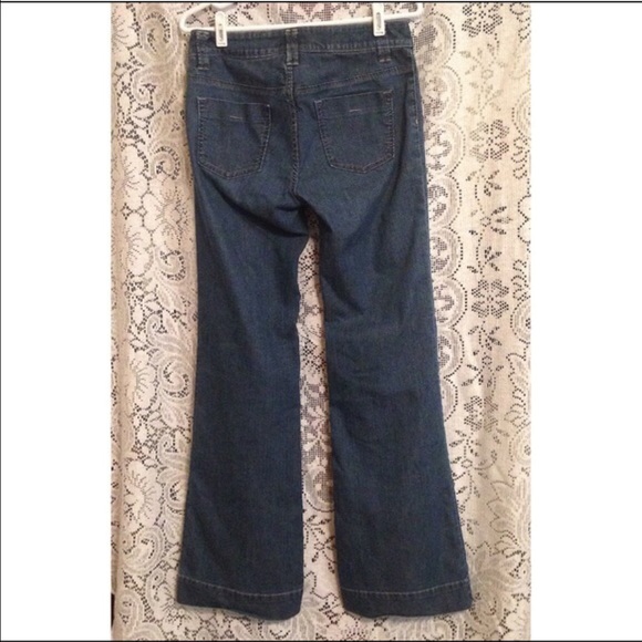 Banana Republic Jeans - Banana Republic Urban Flared Leg Jean 4 Banana Republic Jeans - Banana Republic Urban Flared Leg Jean 4