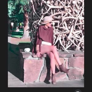 Meet your Posher, Stephanie