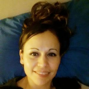 Meet your Posher, Corina