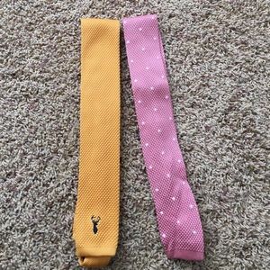 Bundle of two men's Tommy Hilfiger ties