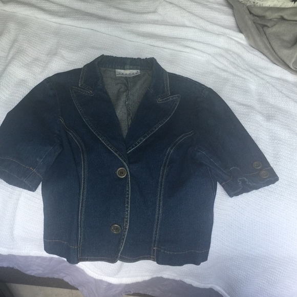 Jacket - Picture 2 of 4