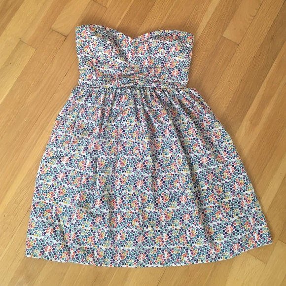 Floral Forever21 Dress size M