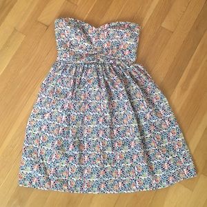 Floral Forever21 Dress size M