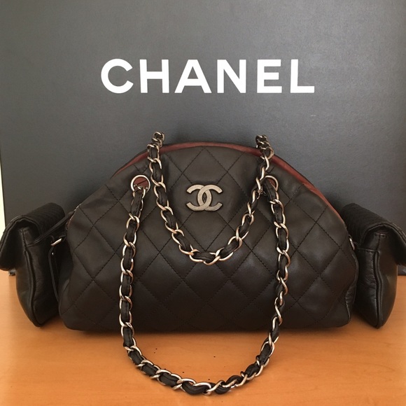 SOLD ...GORGEOUS AUTHENTIC CHANEL !! - Picture 3 of 4