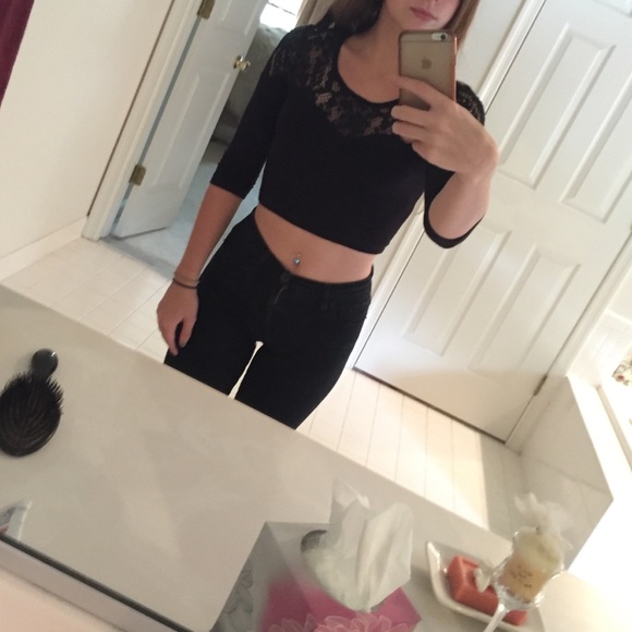 Pacsun crop top