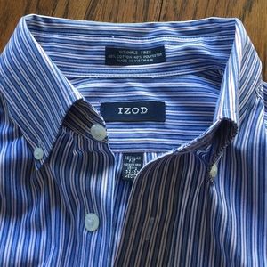 IZOD men's button up shirt