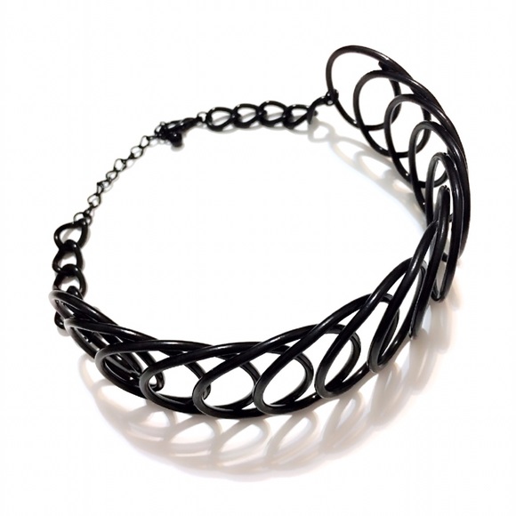 "Wired Loop" Choker - Picture 2 of 2