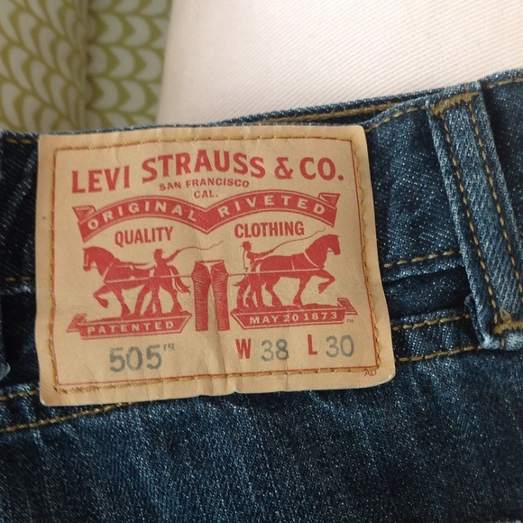 Men's Levi's - Picture 3 of 3