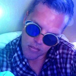 Meet your Posher, Rob