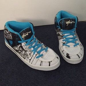 Never Worn Globe Sneakers