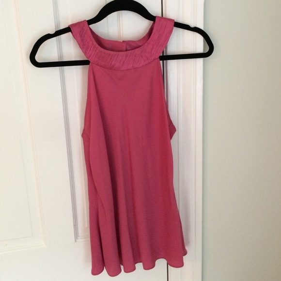 Banana Republic Silk Flowy Twist-Neck Top (Small)