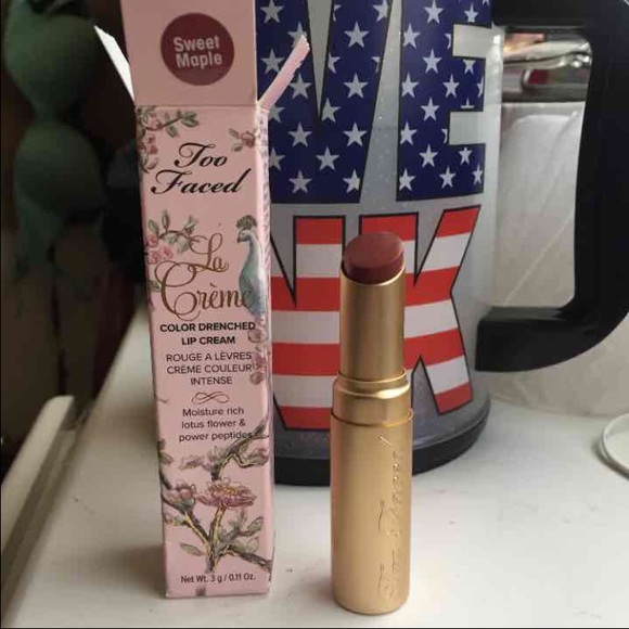 Too Faced La Creme Lipstick