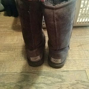 Chocolate brown ugg boots