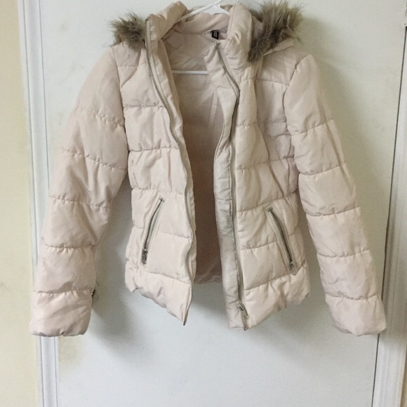 H&m puffer jacket with hood