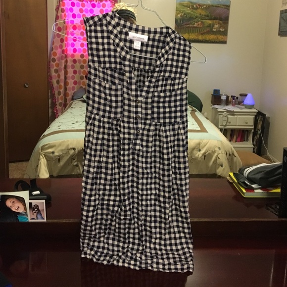 Motherhood tank top with ties