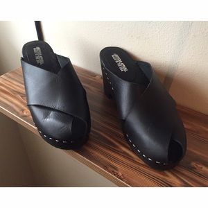 American Apparel sandal clogs