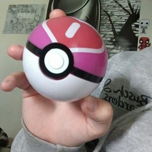 Heart Pokeball