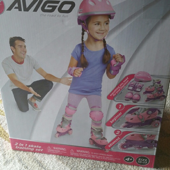 Girls 2 in 1 skate training set.