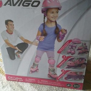Girls 2 in 1 skate training set.