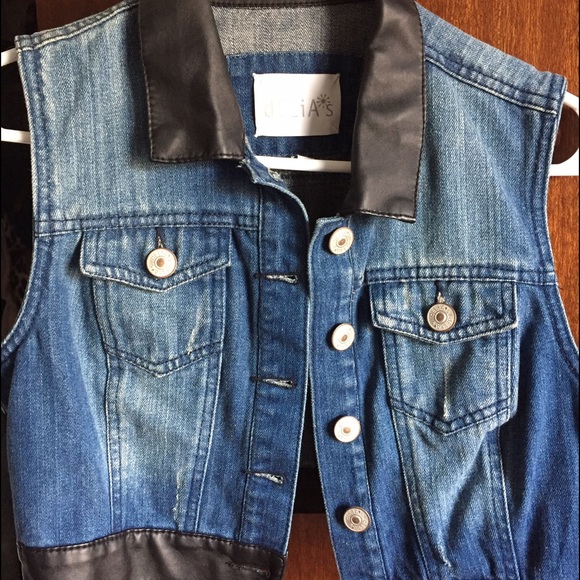 Delias jean crop jacket with leather trim