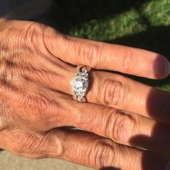 Neil Lane 14k Rose Gold Bridal Set