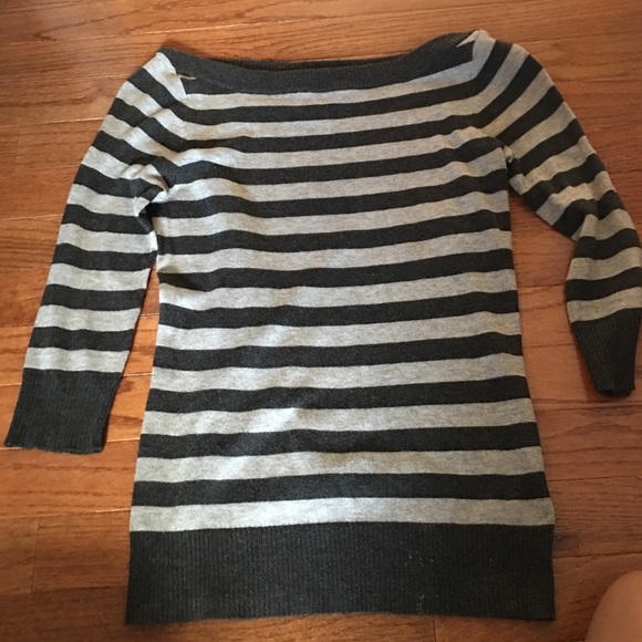 Forever21 striped thin form fitting sweater - Picture 1 of 1