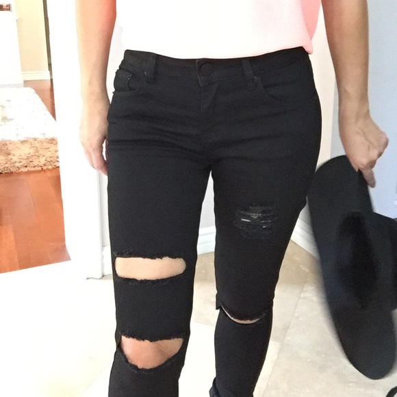 Butt Lifting Jeans‼️distressed skinny jeans - Picture 2 of 4