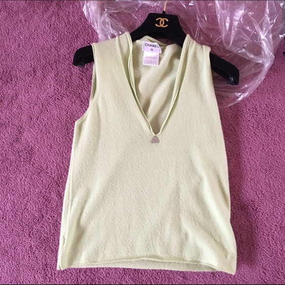 Chanel top