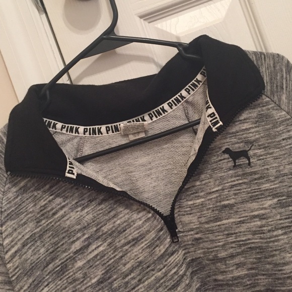 Victoria Secret pullover! Perfect condition!!